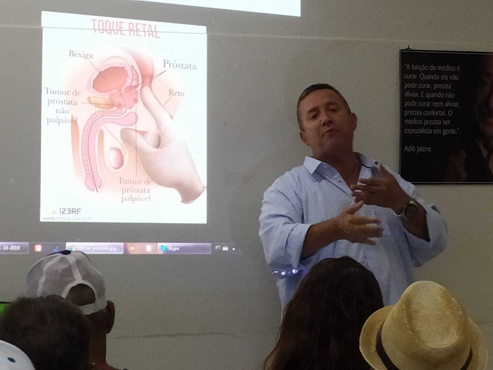 Camacã: PSF Manoel Rodrigues realiza palestra com seus usuários na campanha do novembro azul